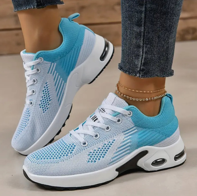 スポーティーなサポートスニーカー