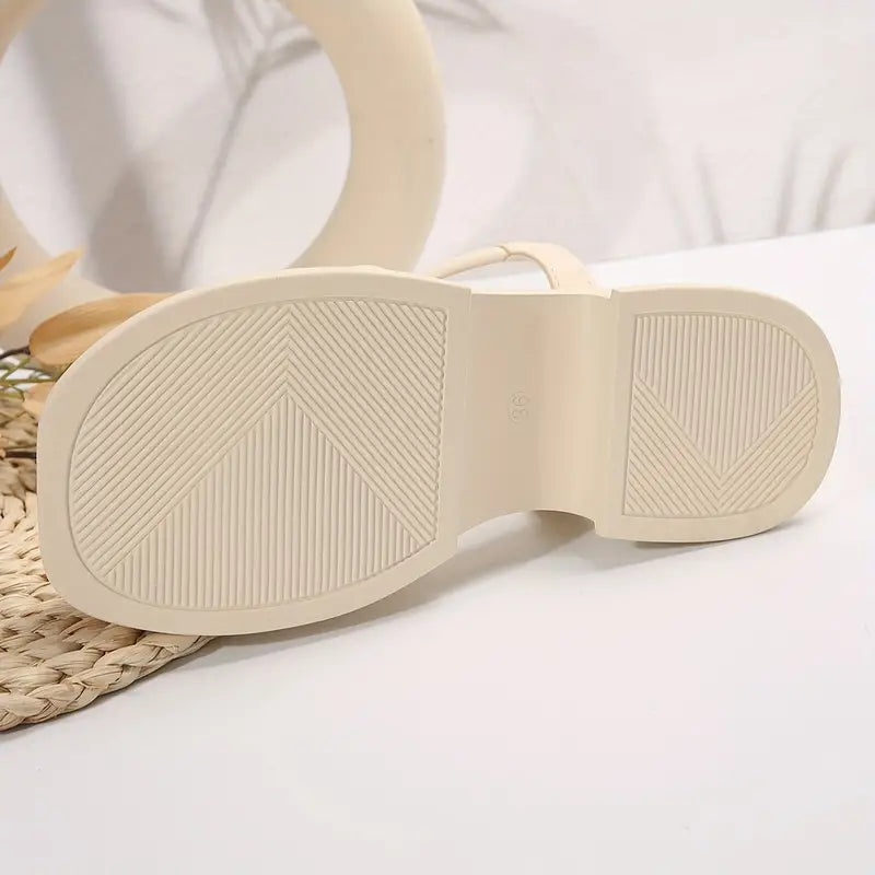 スタイリッシュな高底整形外科サンダル