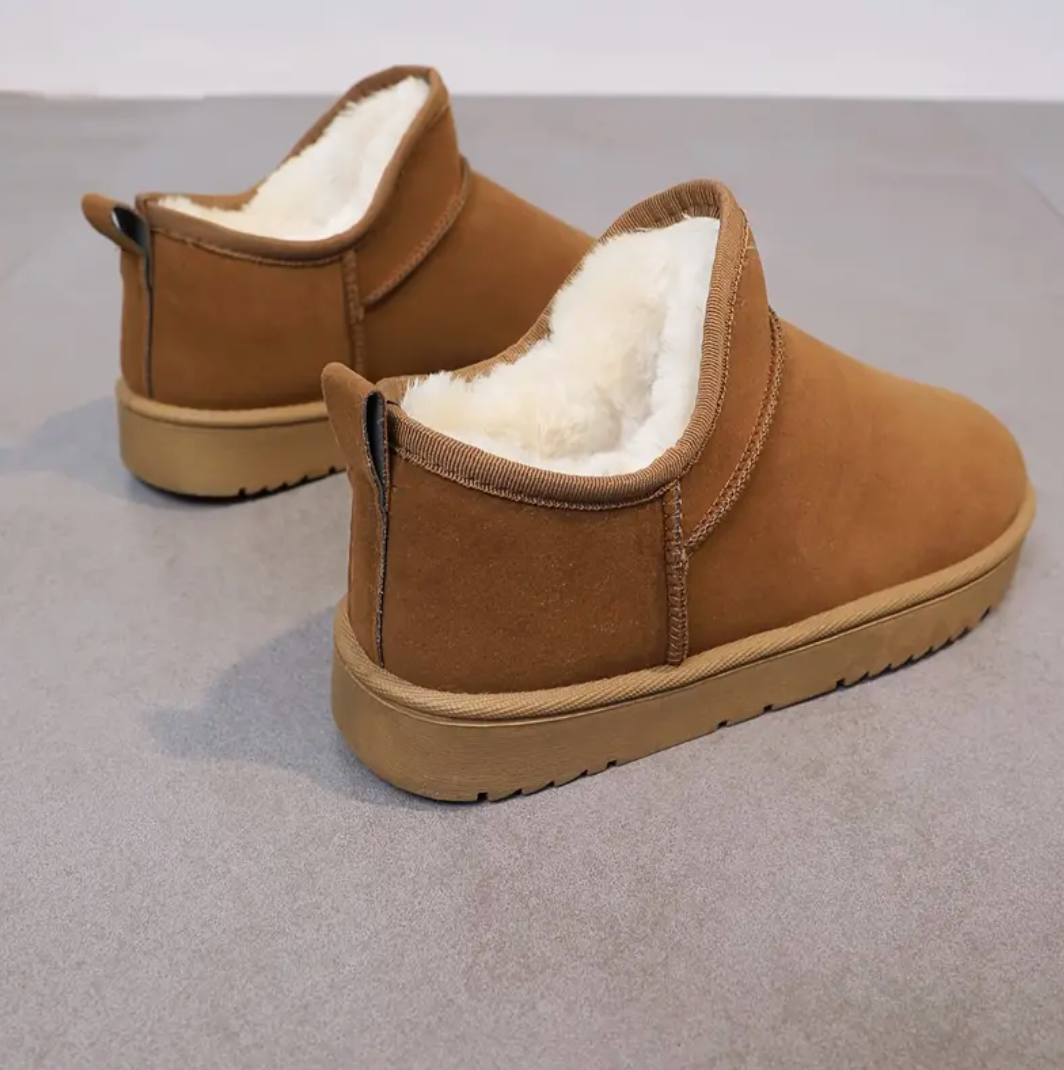 暖かく快適な防寒ムートンブーツ