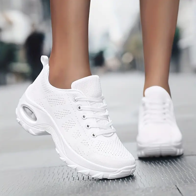 追加グリップ付きサポートスニーカー